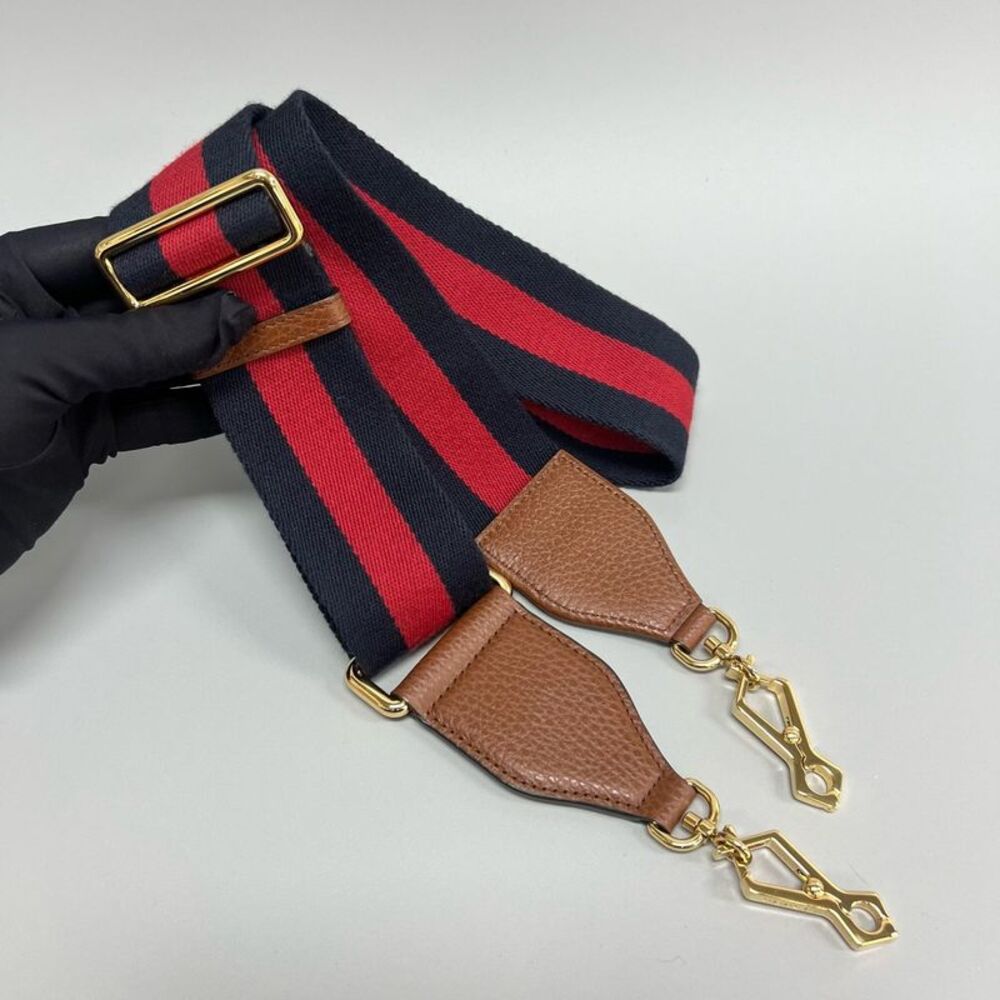 Gucci Women Pre-Loved Bag Very Good Condition - Picture 8 of 9